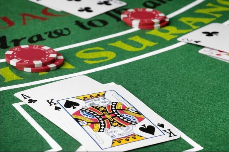 Wolf Gold slot game reels and wolf symbol on ole777 login